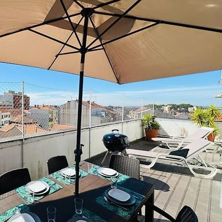 Renovado Com Ac, 2 Wc Completos, Terraco E Garagem Porto Exterior foto