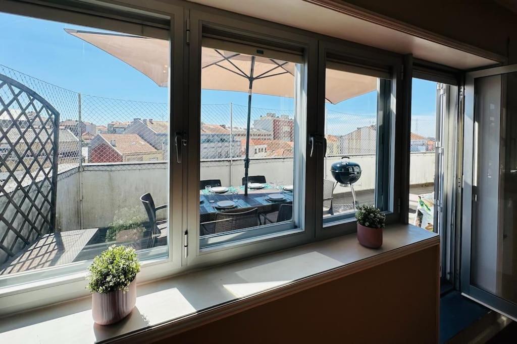 Renovado Com Ac, 2 Wc Completos, Terraco E Garagem Porto Exterior foto