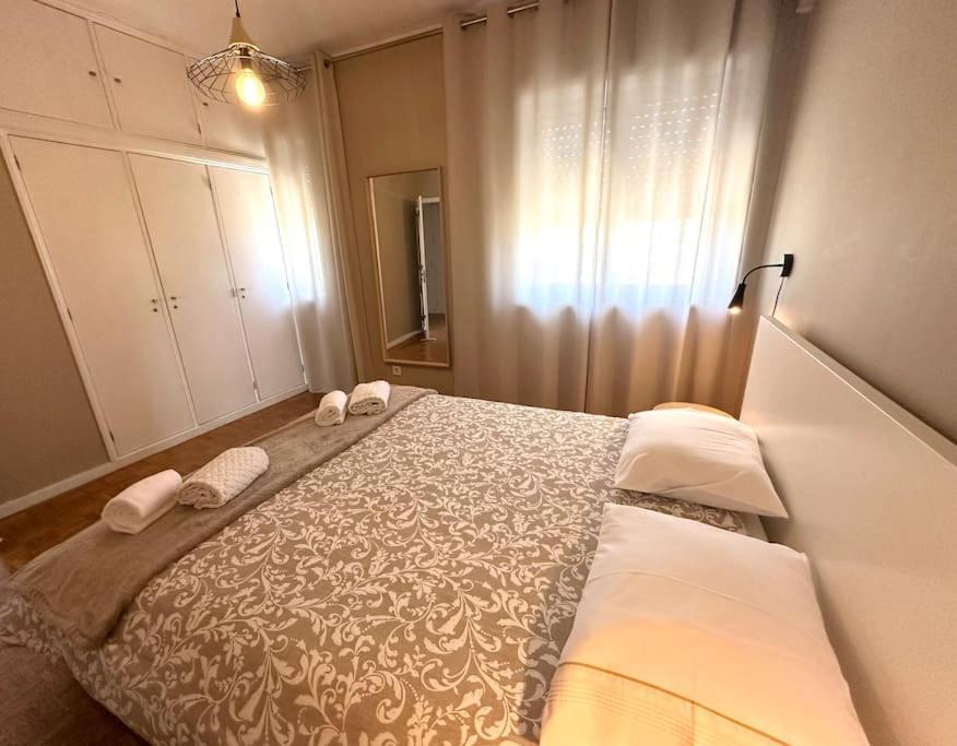 Renovado Com Ac, 2 Wc Completos, Terraco E Garagem Porto Exterior foto
