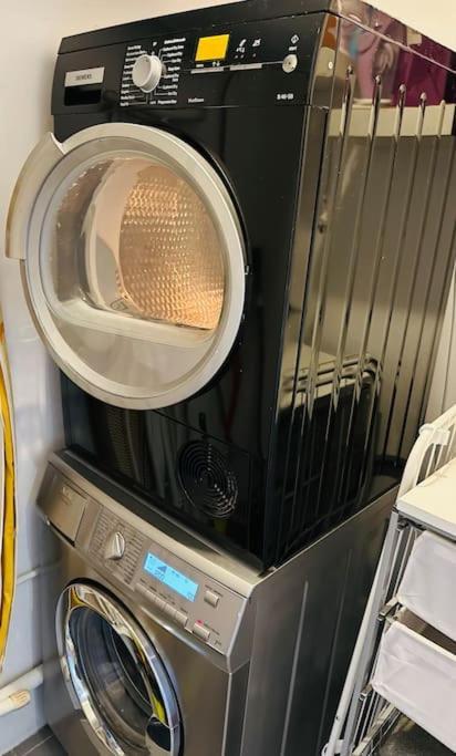 Renovado Com Ac, 2 Wc Completos, Terraco E Garagem Porto Exterior foto