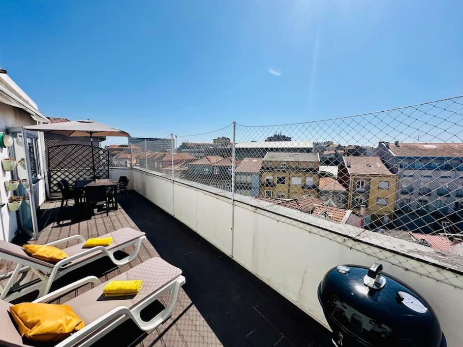 Renovado Com Ac, 2 Wc Completos, Terraco E Garagem Porto Exterior foto