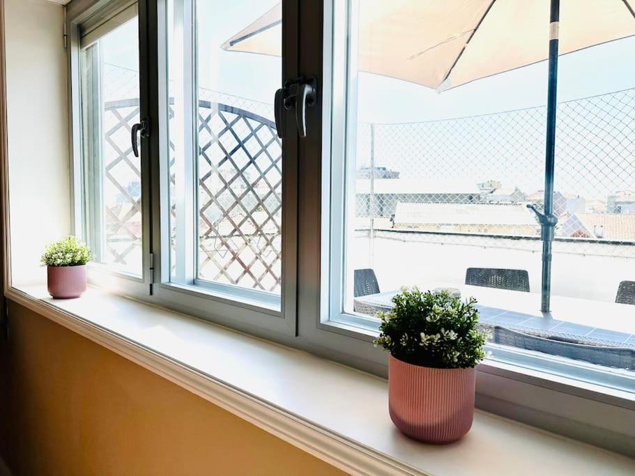 Renovado Com Ac, 2 Wc Completos, Terraco E Garagem Porto Exterior foto